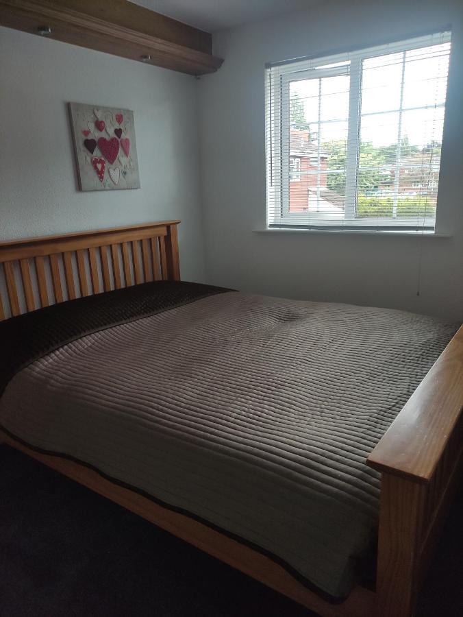 Perfect Place In Walsall/ 4 Bedroom / Long Term Workers Or Family Home Luaran gambar